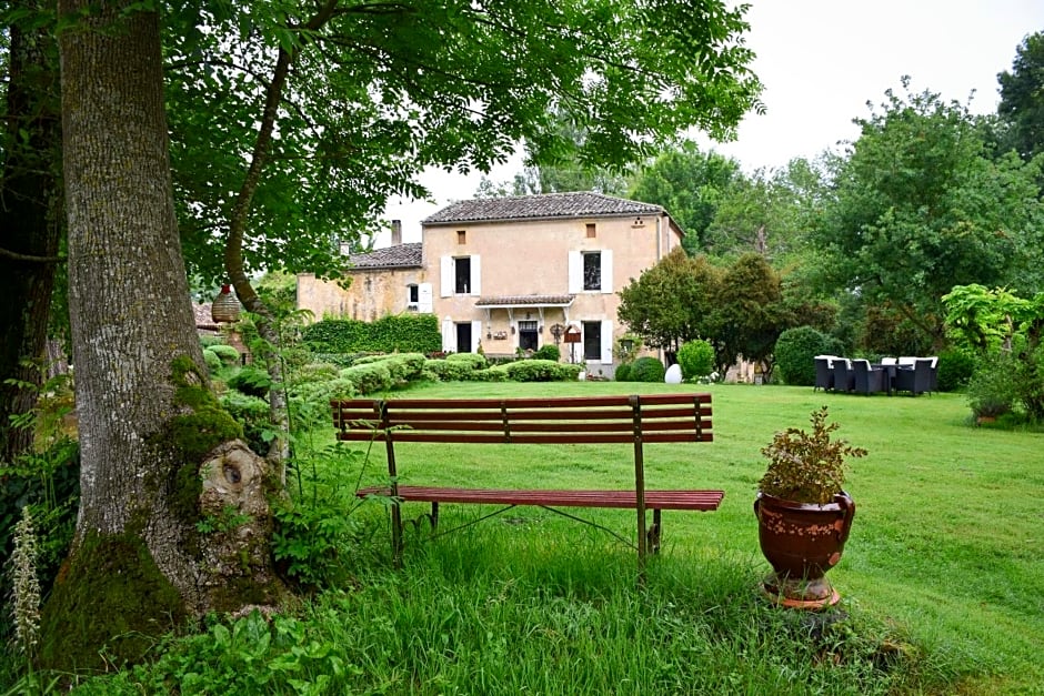 Moulin De Ladausse