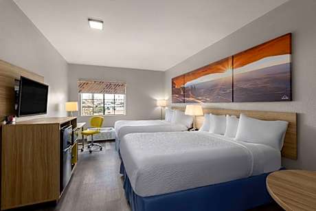 2 Queen Beds Non-Smoking