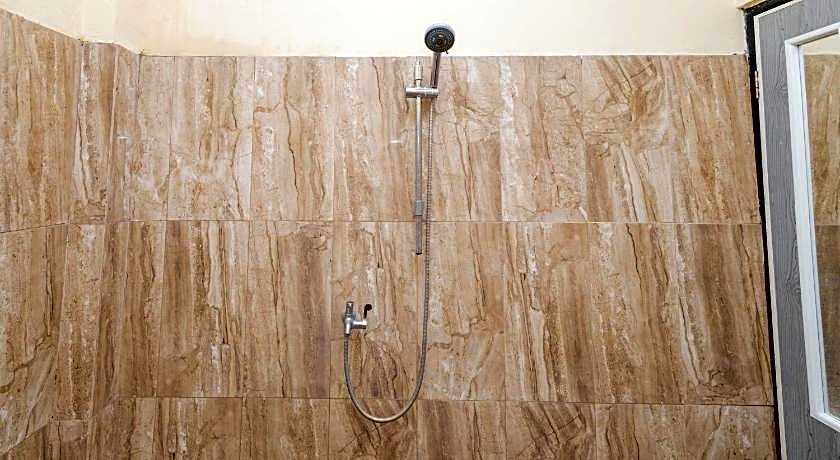 Boss Residence Serang Mitra RedDoorz