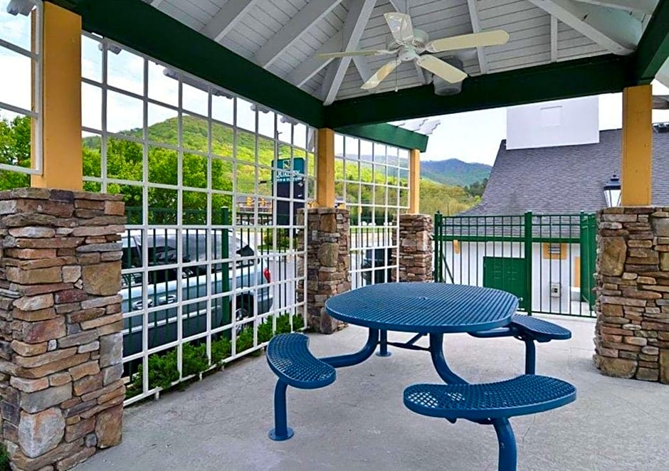 Quality Inn & Suites Biltmore East – Asheville, NC