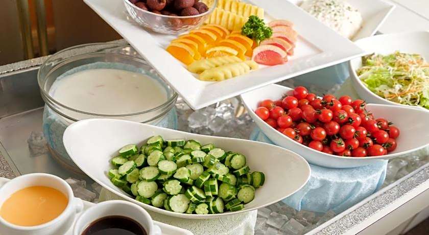 Yokaichi Royal Hotel