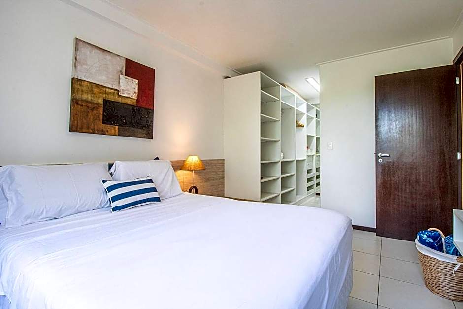 Barra Bali - Condomínio Pé na Areia Vista Mar