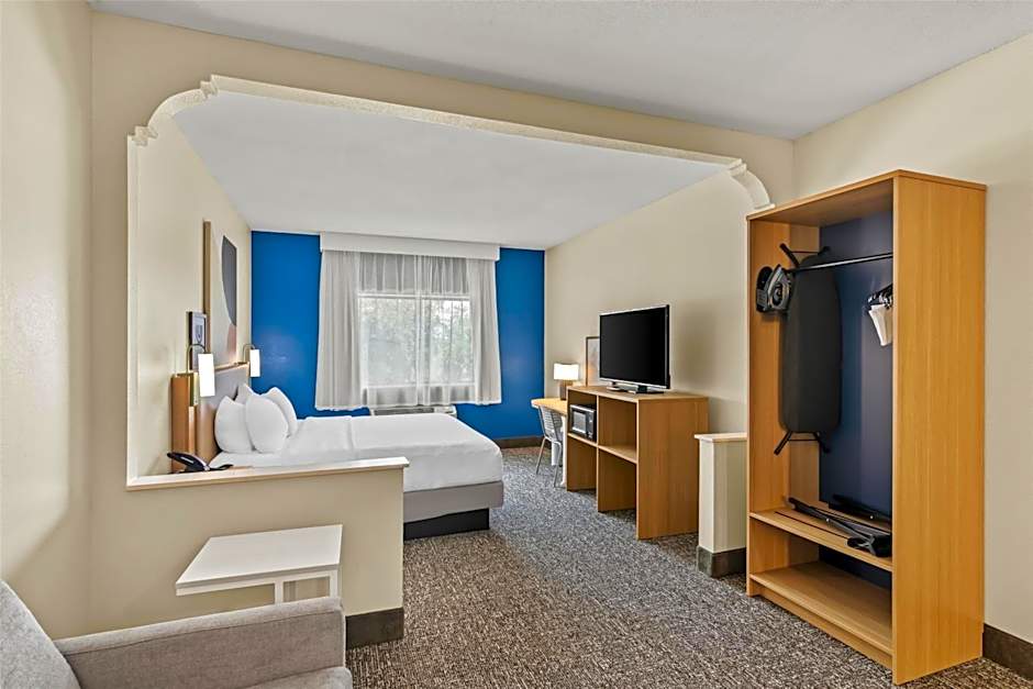 Spark by Hilton Round Rock