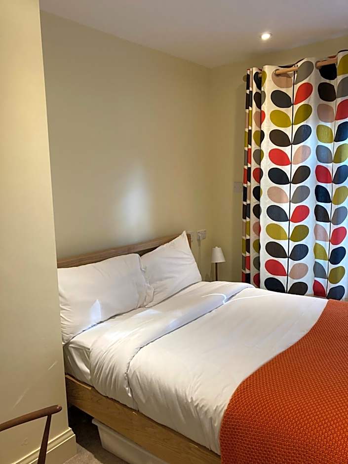 Newell Bistro and Rooms