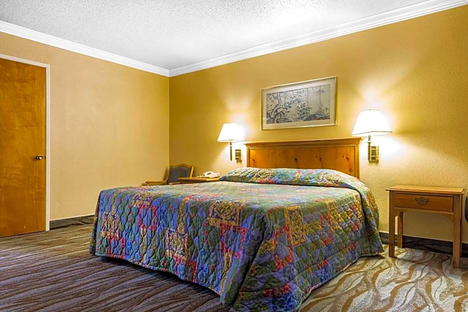 Econo Lodge
