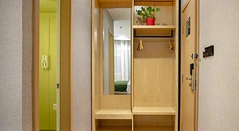 GreenTree Inn Wuxi Zhongqiao Hotel