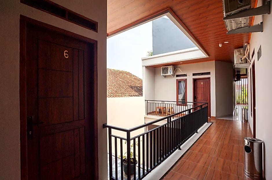 RedDoorz @ Jalan Urip Sumoharjo Lampung 2