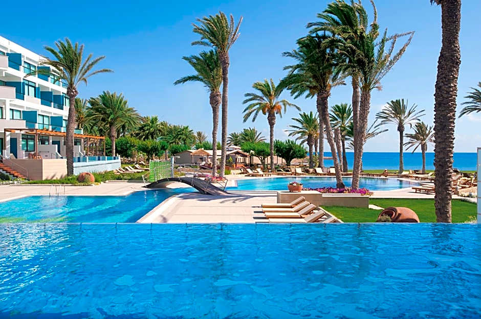 Constantinou Bros Asimina Suites Hotel