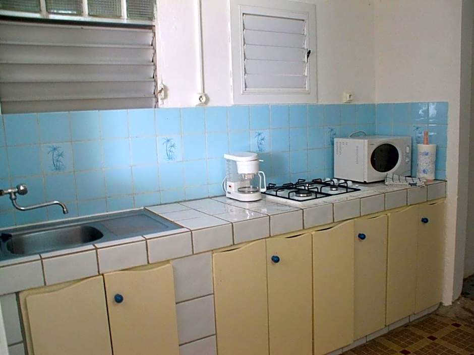 TI PARADIS DE l'ANSE FIGUIER VILLA voir site vacances en martinique