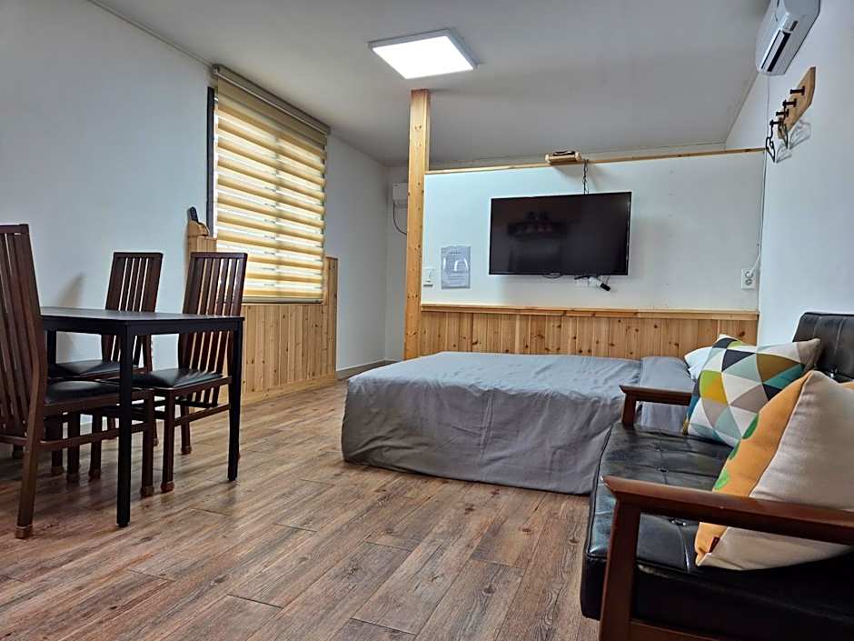 Jeju Soroan Pension