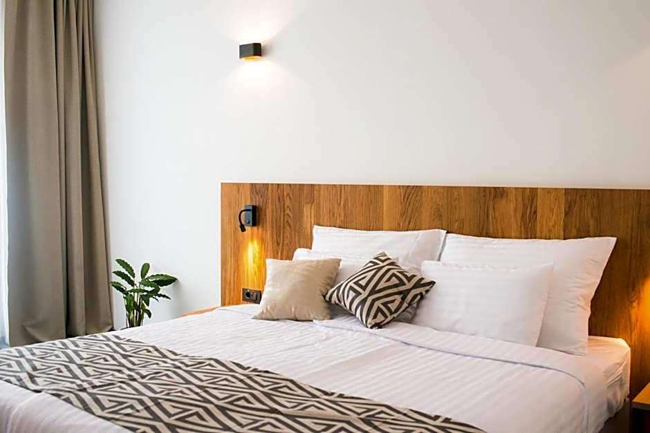 Roko Garni Hotel