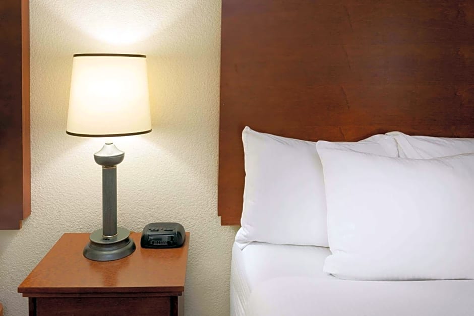 La Quinta Inn & Suites by Wyndham Minneapolis Airport Bloomingto