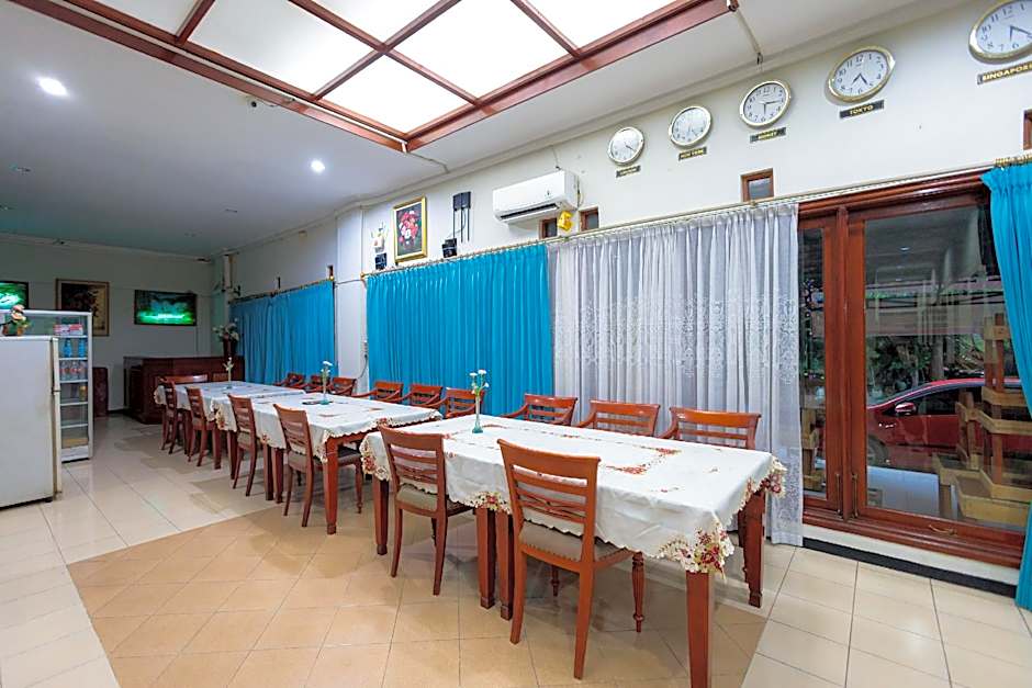 Urbanview Hotel Pasah Asi Gubeng by RedDoorz