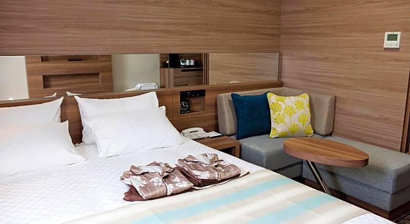 Almont Hotel Naha-Kenchomae