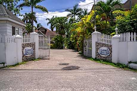 Merrils Beach Resort II