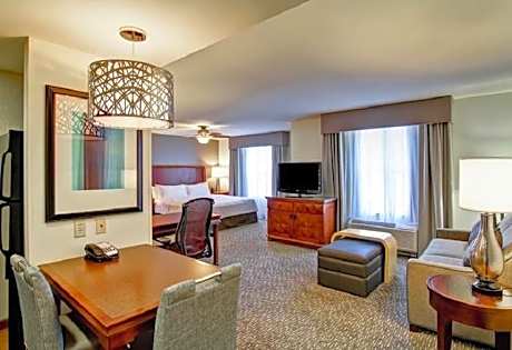 1 King Bed 1 Bedroom Suite Nonsmoking