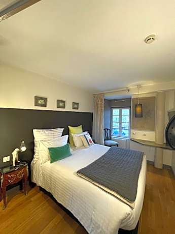 Chambre double autour du Patio
