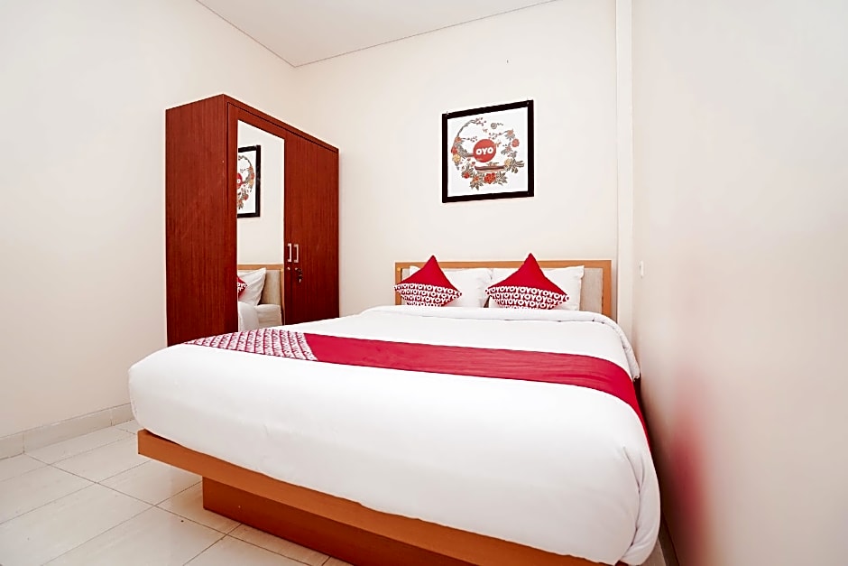 OYO 782 Menjangan Residence at Citraland 1