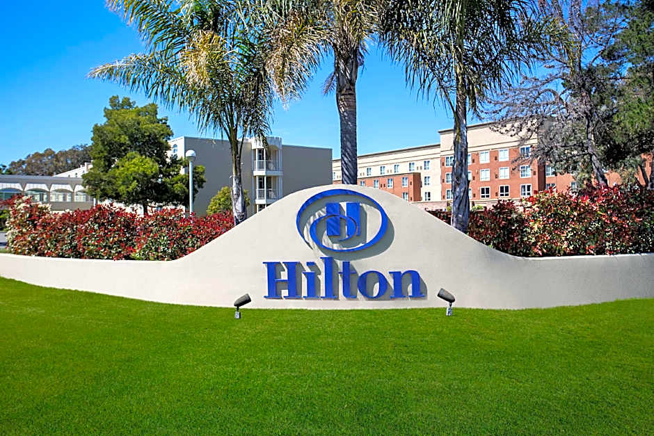 Hilton Oakland Airport