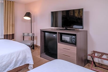 Double Room with Two Double Beds - Non-Smoking