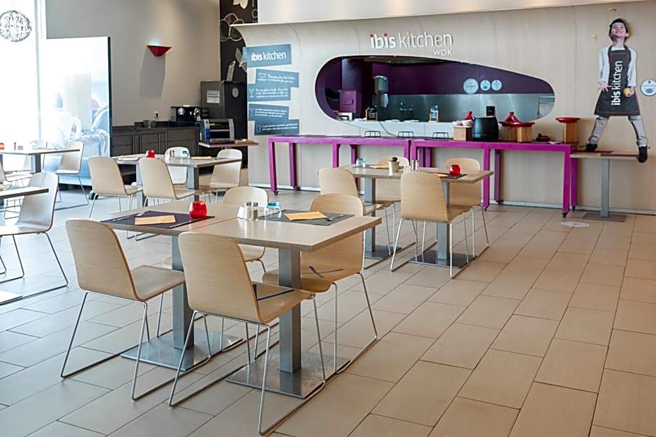 Ibis Tanger City Center