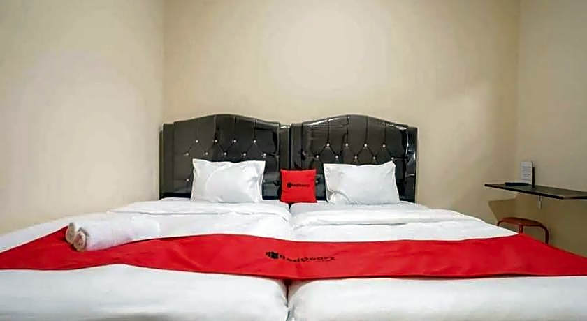 RedDoorz near UBL Lampung 2