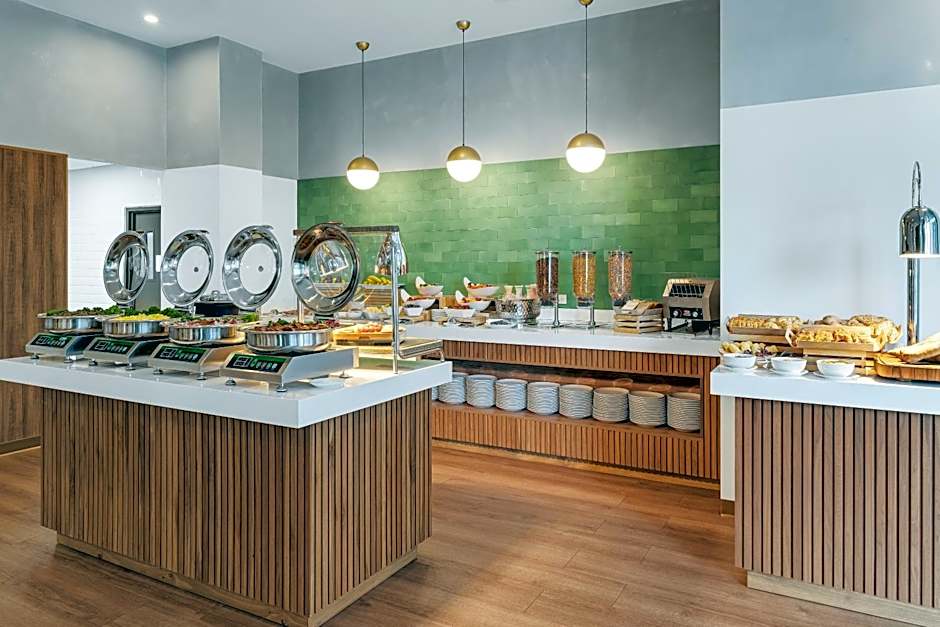 Hilton Garden Inn San Jose Airport City Mall