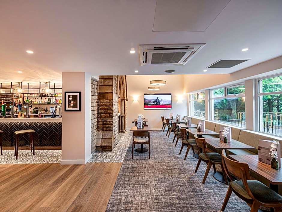 Mercure Manchester Norton Grange Hotel And Spa