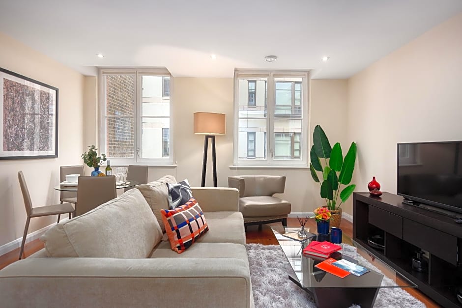 One Bedroom Serviced Apartment in Holborn, Chancery Lane