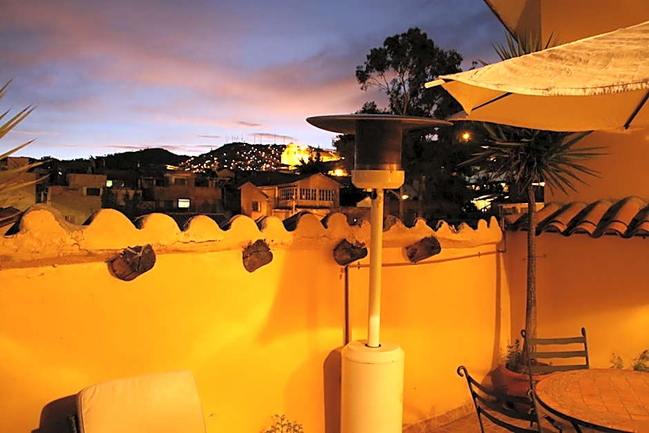 Hotel & Mirador Los Apus