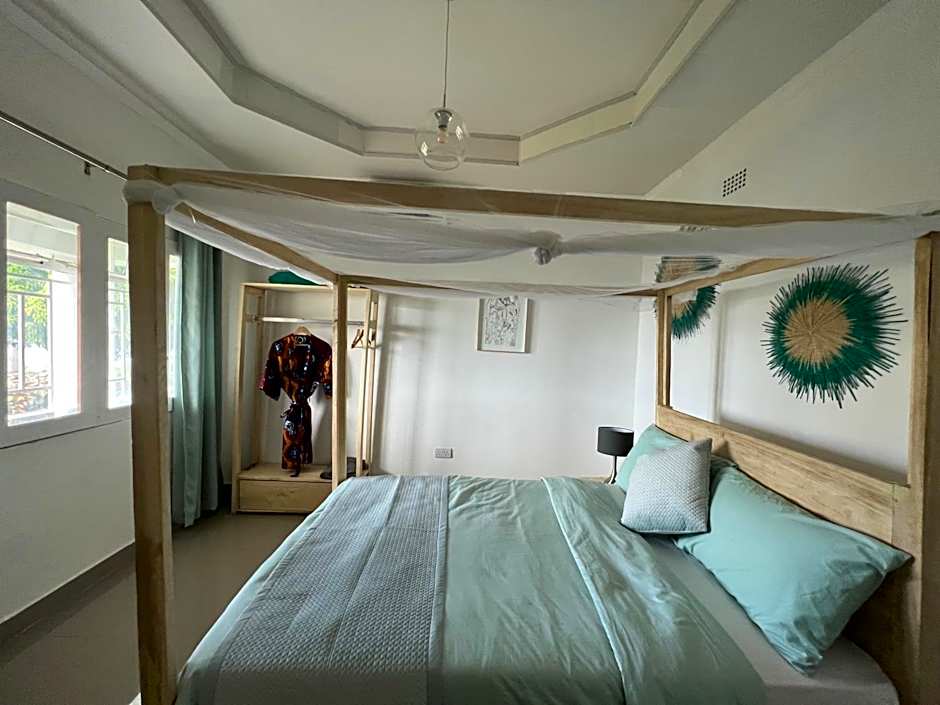 Ndau Lodge