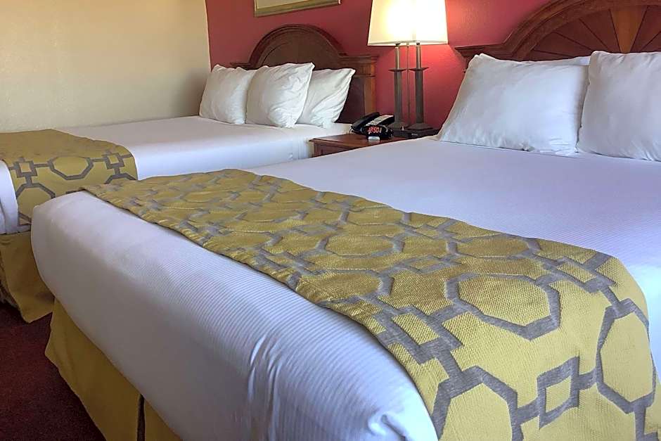 Baymont Inn & Suites by Wyndham