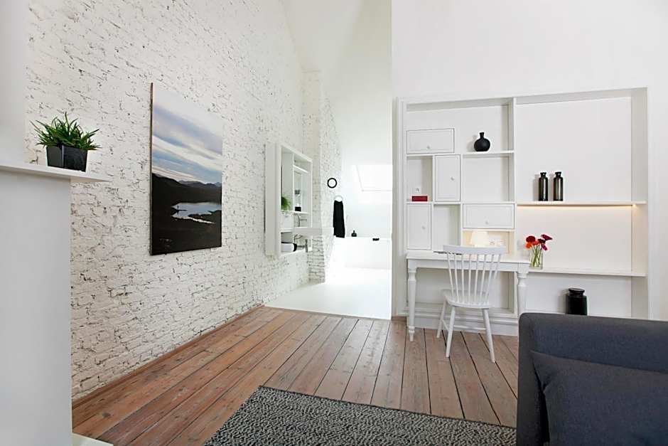 Maison Nationale City Flats & Suites