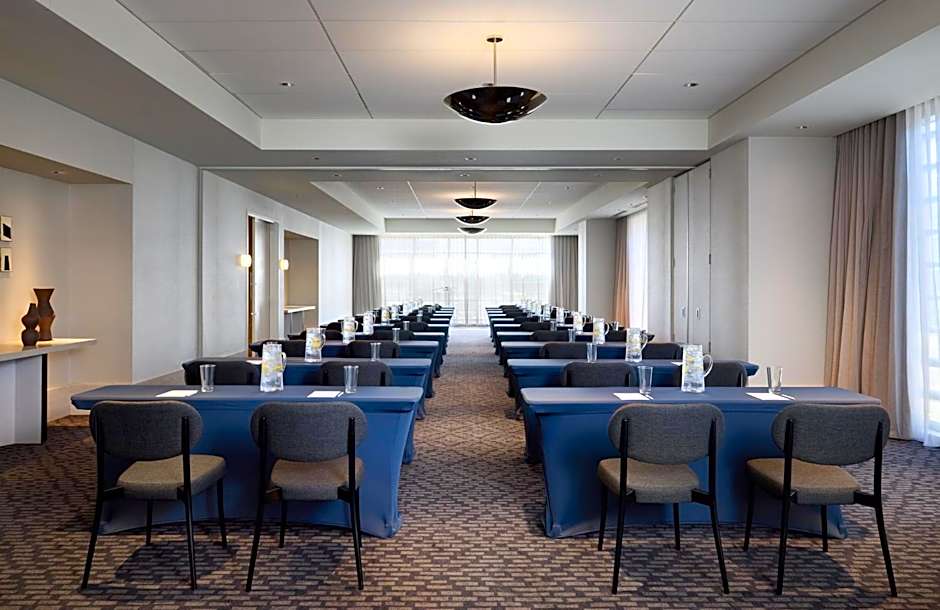 Kimpton Claret Hotel By IHG