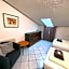 Hotel Wildrose
