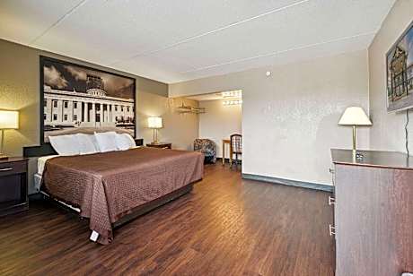 King Room -Non-Smoking