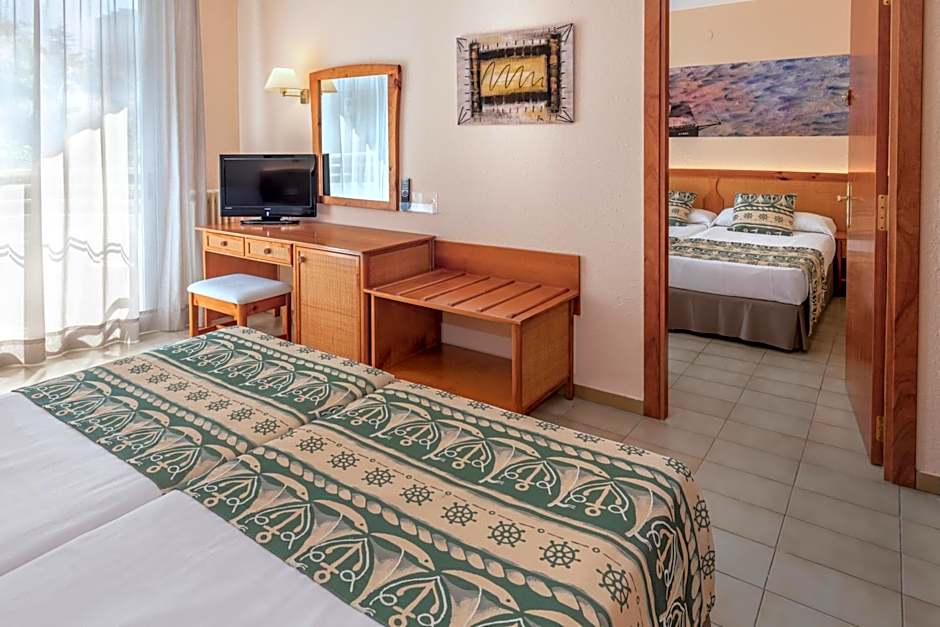 GHT Oasis Tossa & Spa