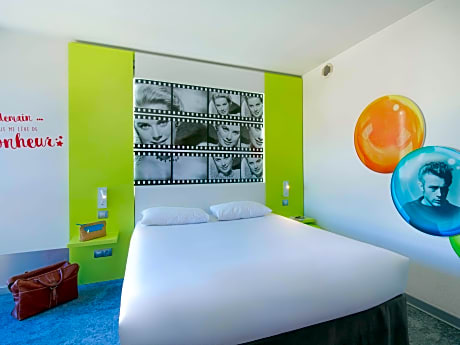 Comfort PMR room for with a double bed
