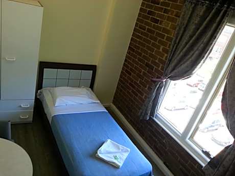 Single Room with Private Bathroom