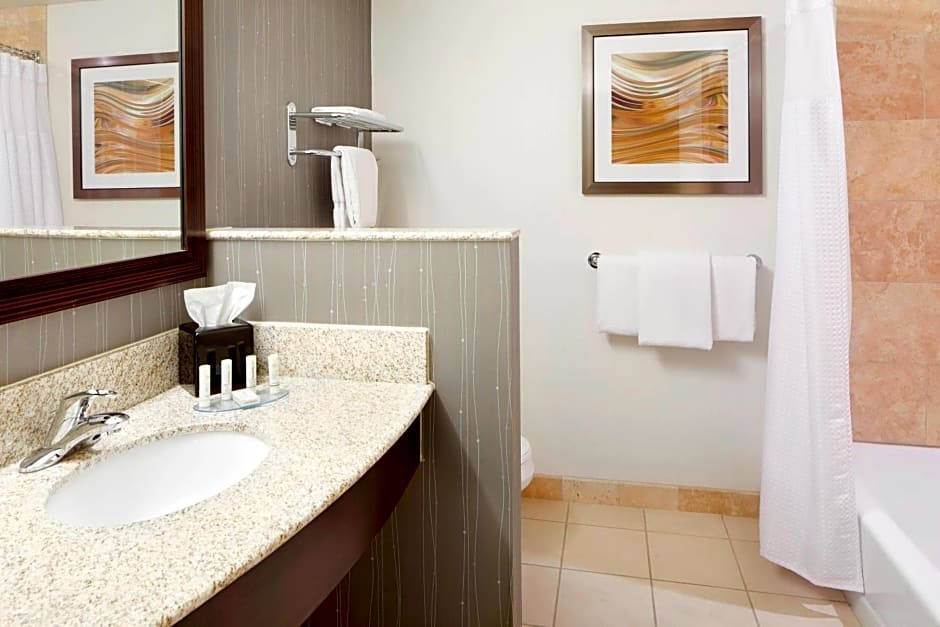 Courtyard by Marriott Pittsburgh Airport Settlers Ridge