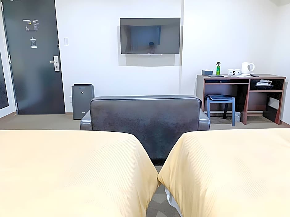 Hotel LiVEMAX Kyoto Nijojo-Nishi