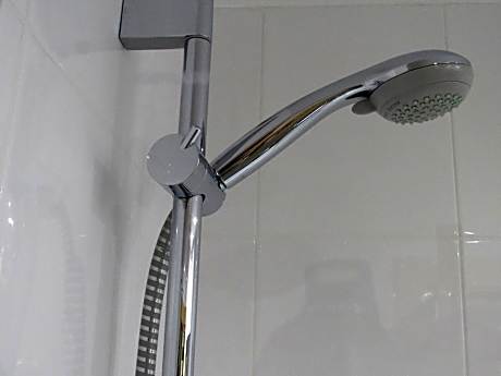 Standard Twin Room - Free Breakfast