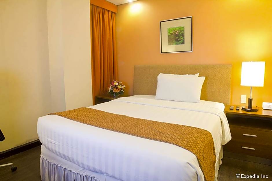 Crown Regency Hotel Makati