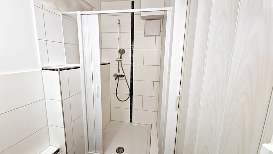 Zur Schönen Lau- Monteurzimmer