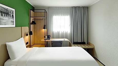 Standard Room - 2 Single Beds