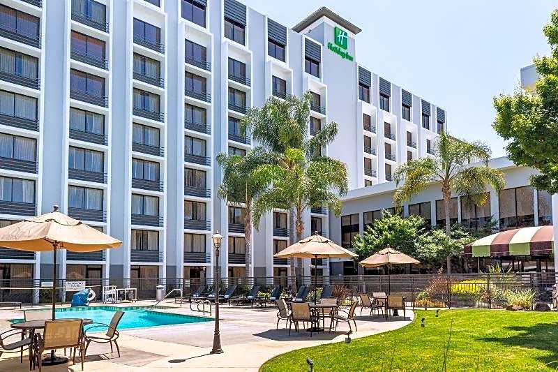 Holiday Inn San Jose Airport
