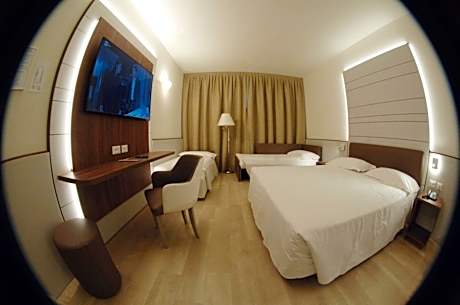 Standard Quadruple Room