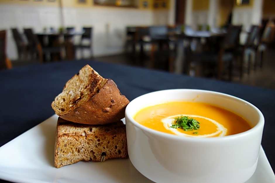 Kilmarnock Arms Hotel