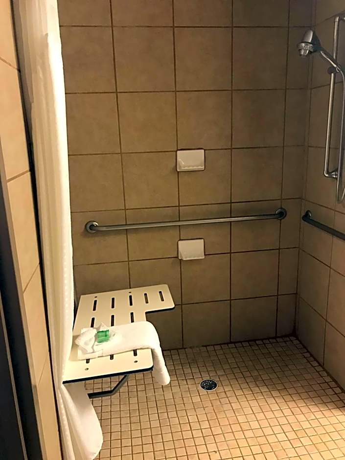 Holiday Inn & Suites Albuquerque-North I-25 By IHG