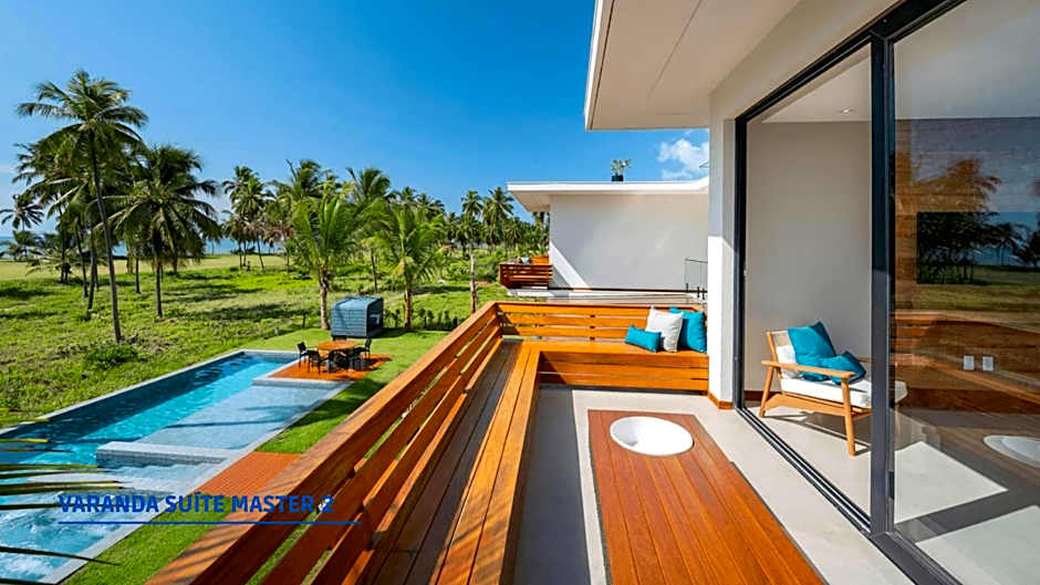 Oceanfront Mansion with 8 Suites in Praia do Forte